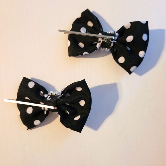 🎉Small polka dot bow hair clips - Picture 2 of 2